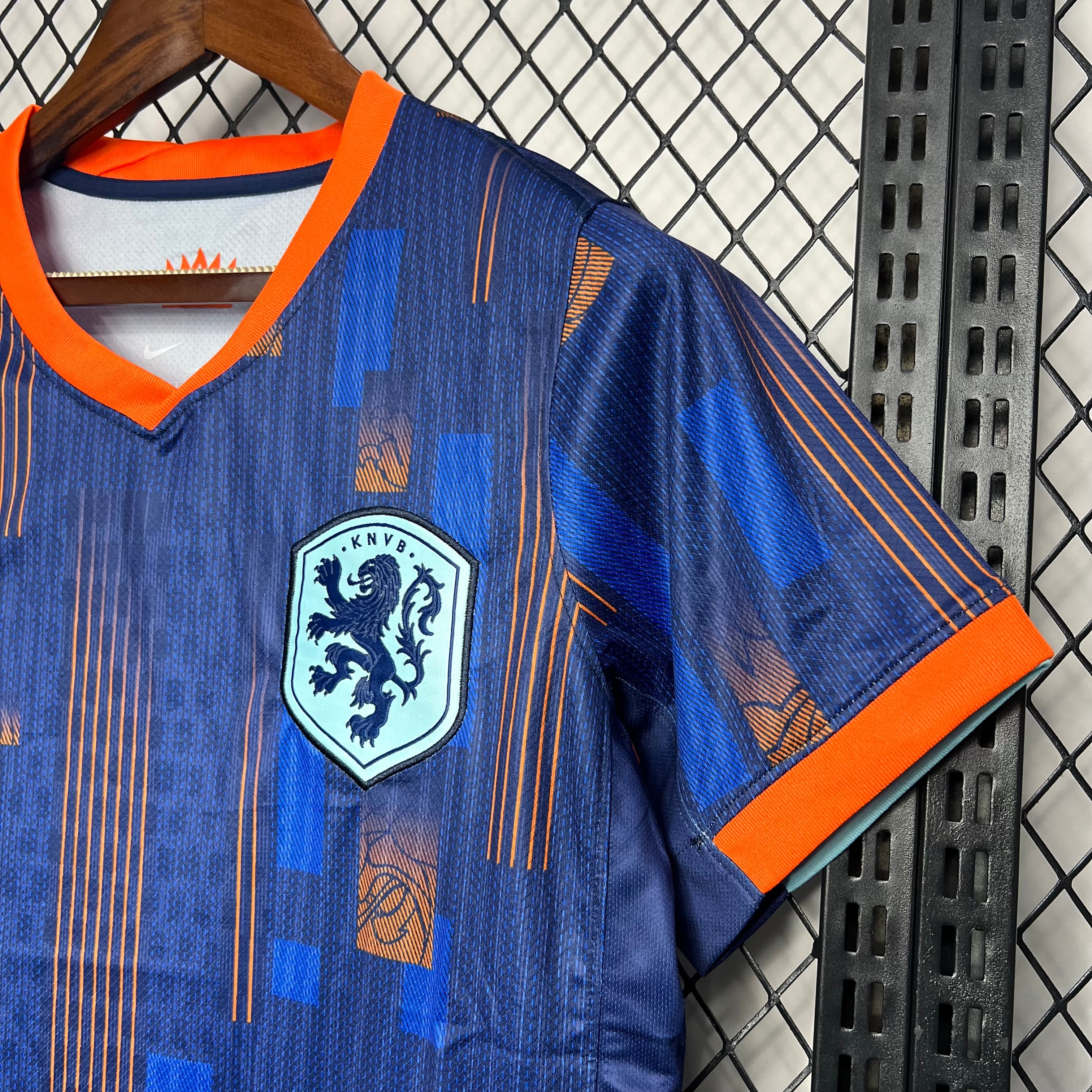 Nederland 2024/2026 | Uit Tenue