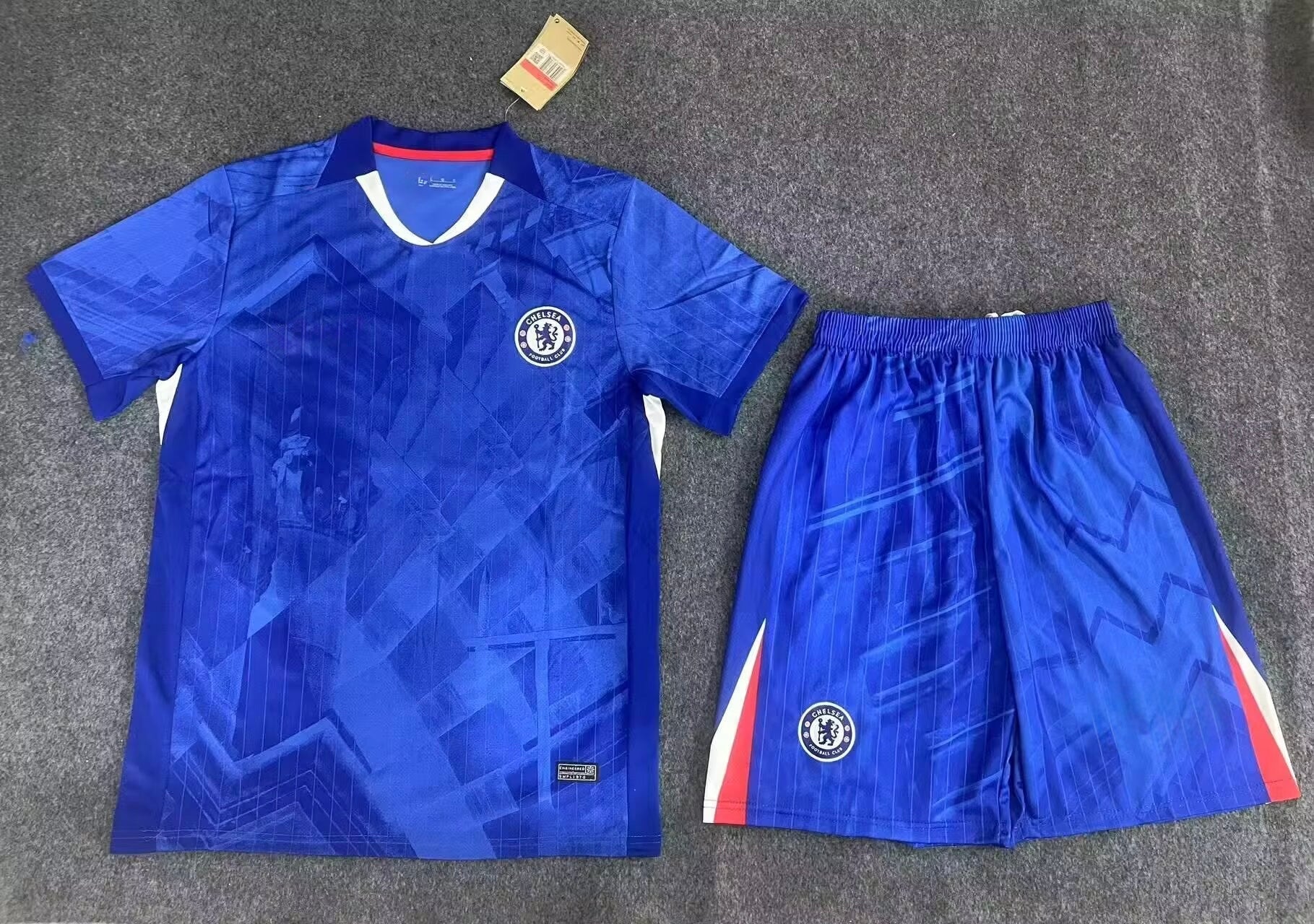 Chelsea Thuissetje 25/26