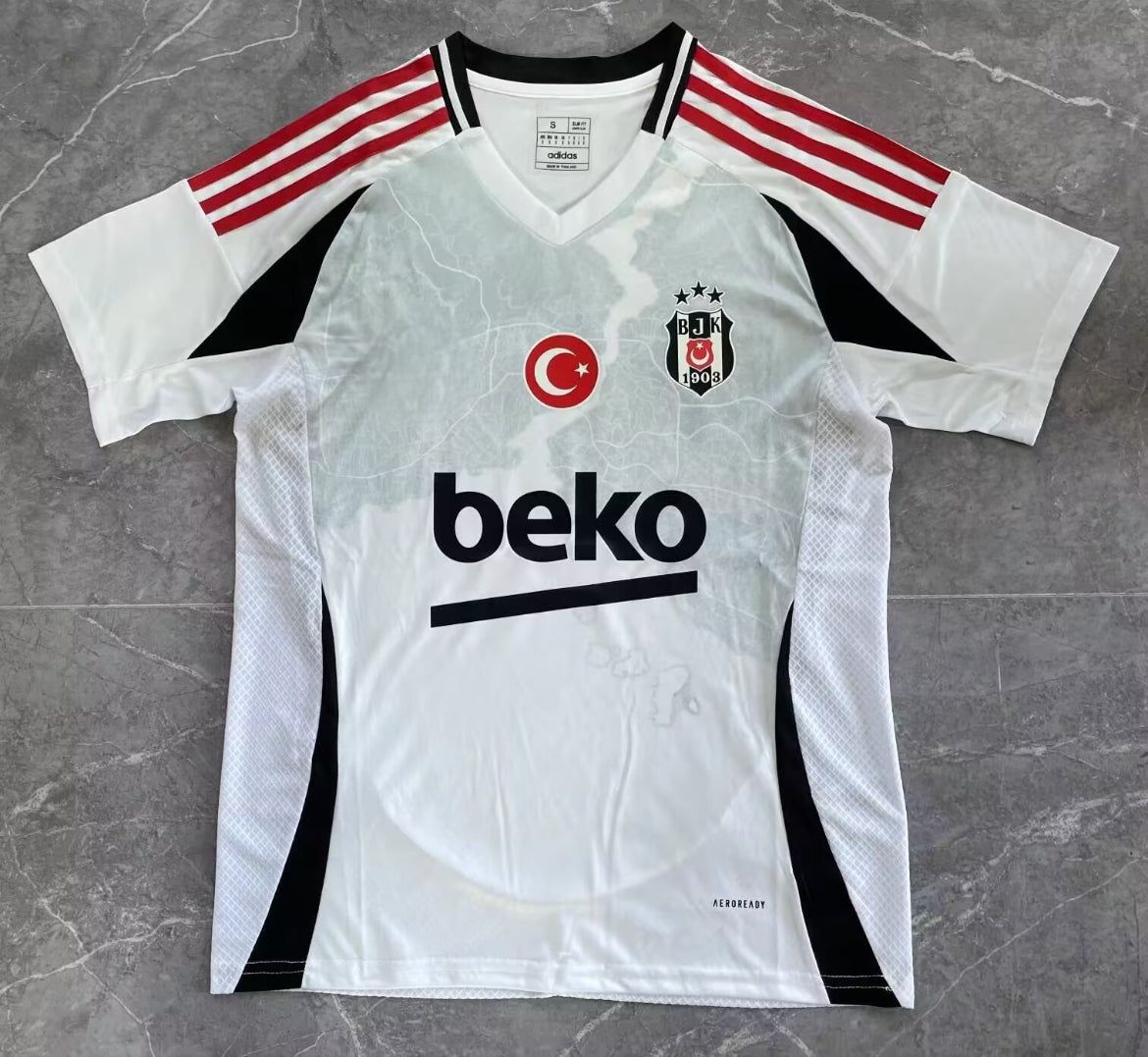 Besiktas 3de Shirt 24/25