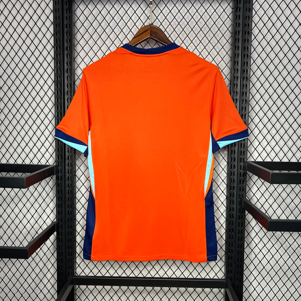 Nederland 2024/2026 | Thuis Tenue