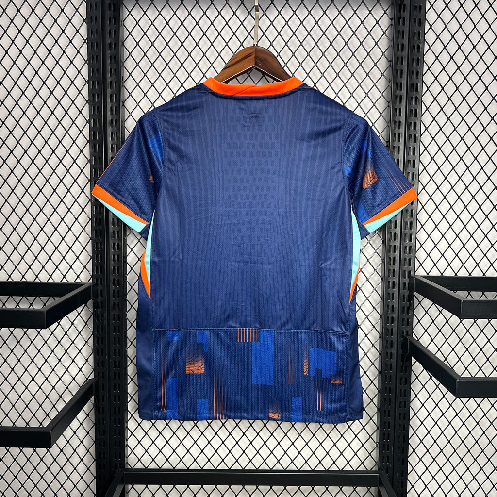 Nederland 2024/2026 | Uit Tenue